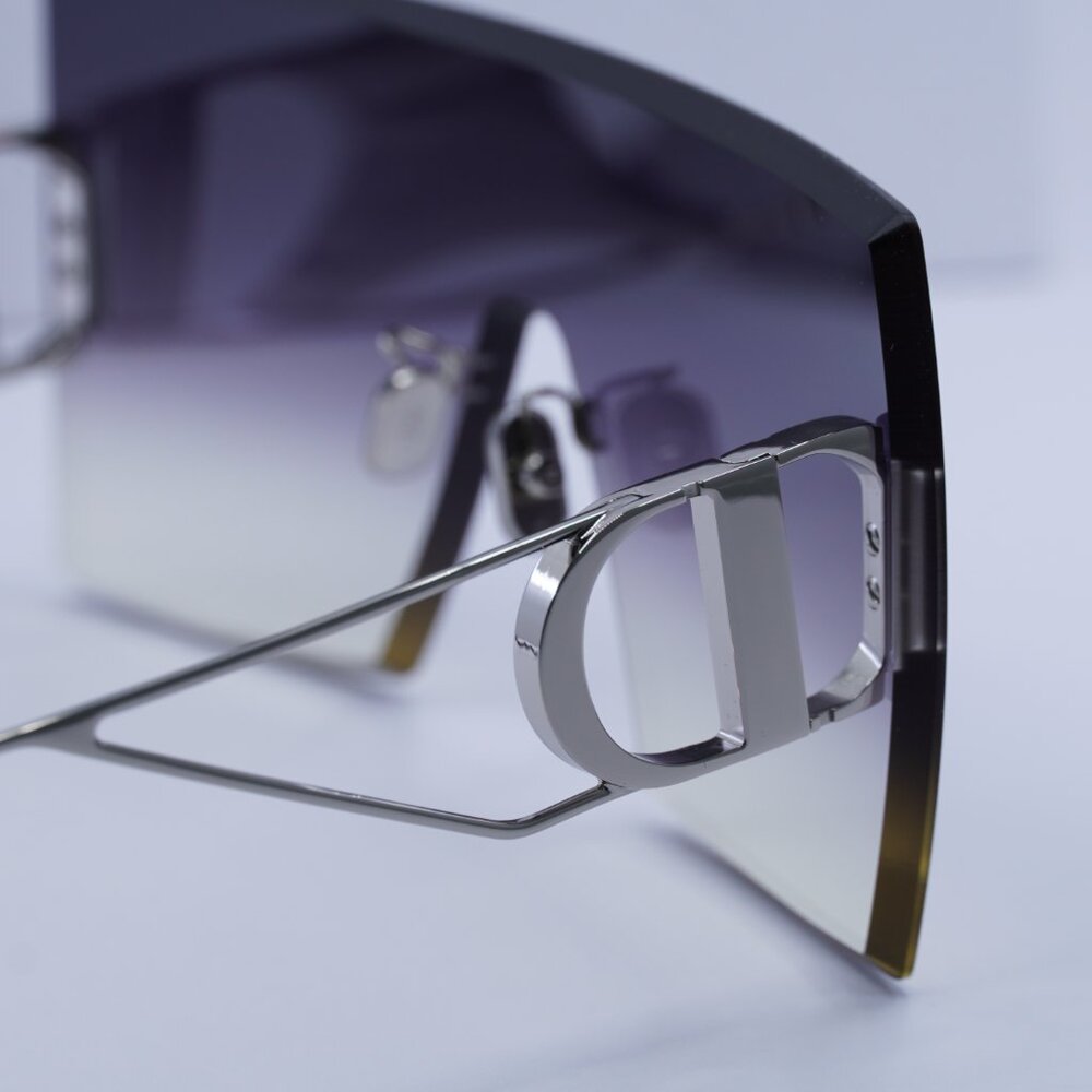 Dior 30MONTAIGNE M1U F0A6 Shield Rimless Sunglasses - Silver / Grey - Picture 11 of 12
